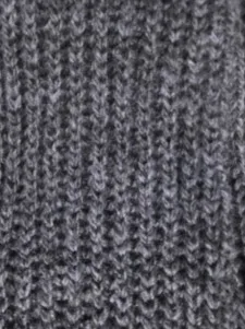 Grey ribbed scarf detail