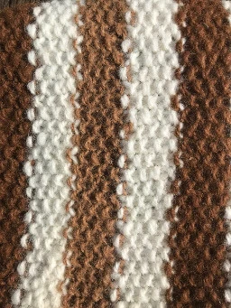 Alpaca scarf with three lengthwise stripes-closeup